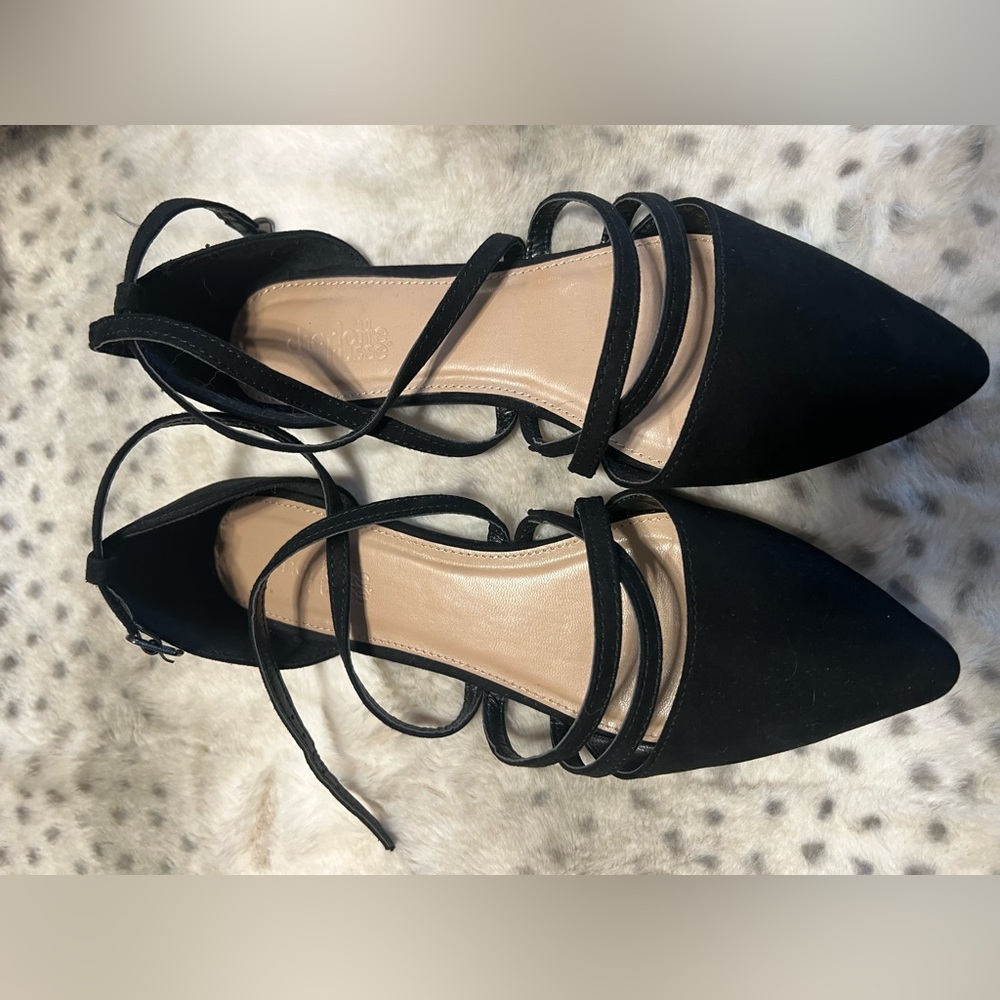 Black strappy flats